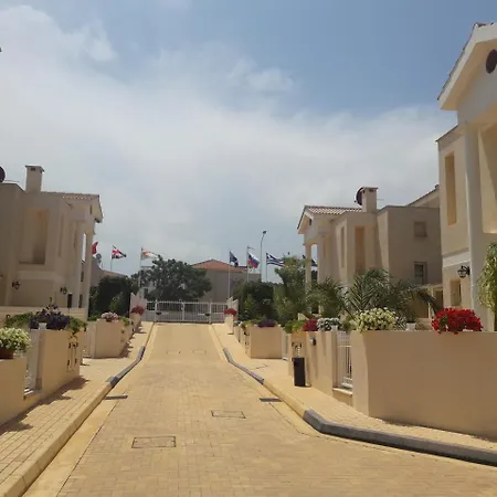 Anthorina 4 ヴィラ